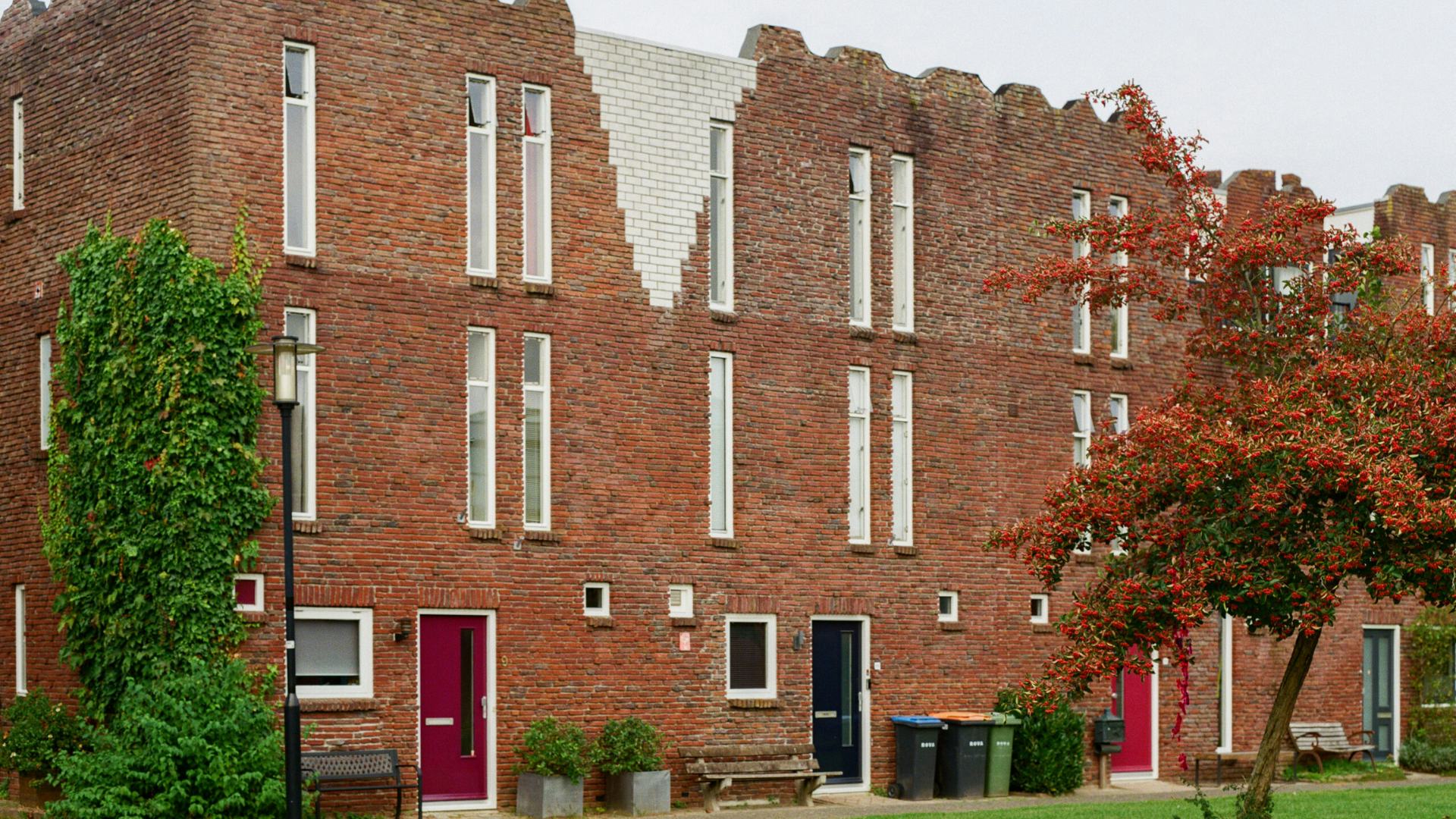 Ruïnewoningen Kattenbroek, door Leo Heijdenrijk en Hans Hermes, 1989-1990. Beeld David Meulenbeld