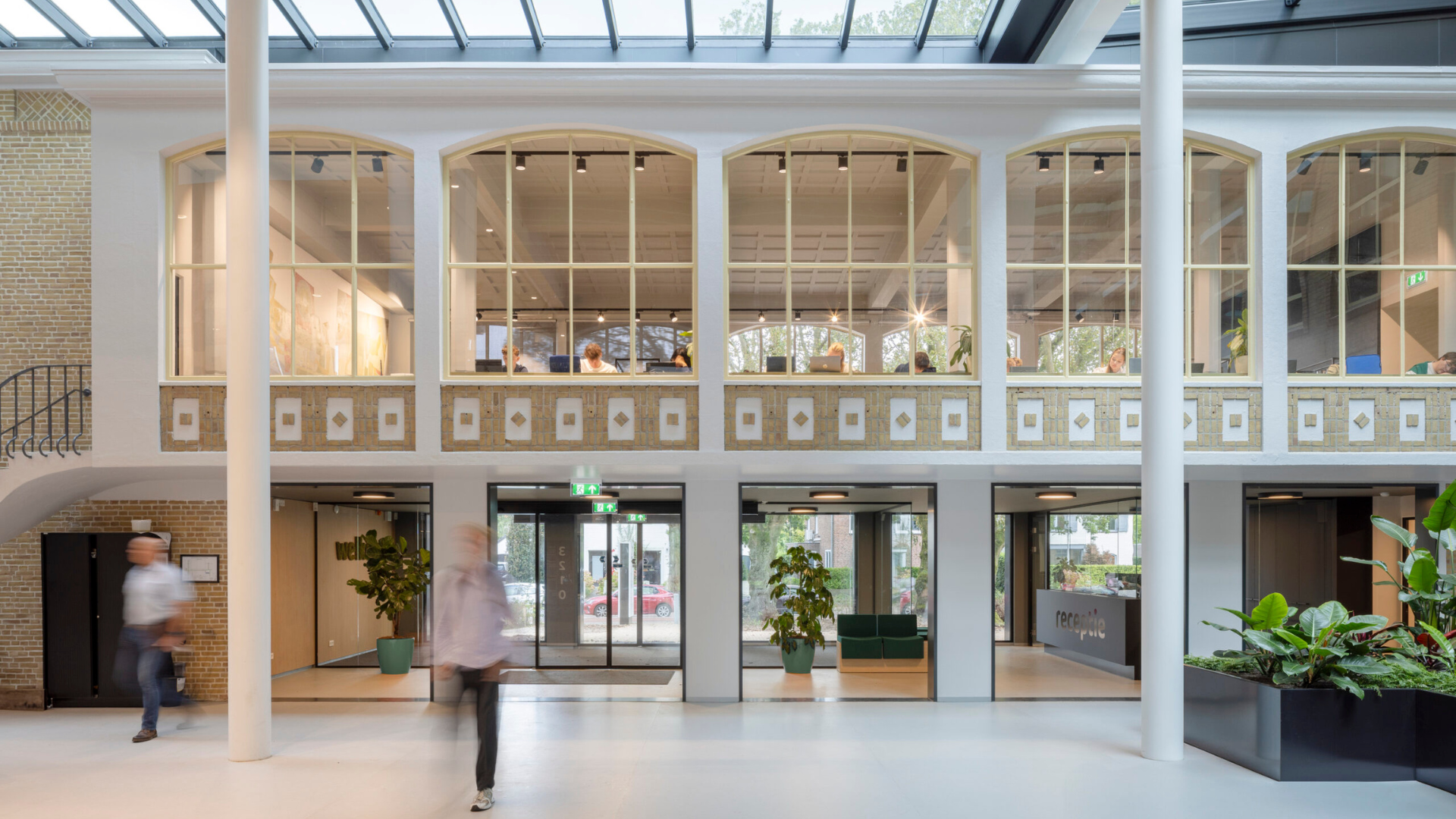 Van Maerlantlyceum. Beeld Lucas van der Wee