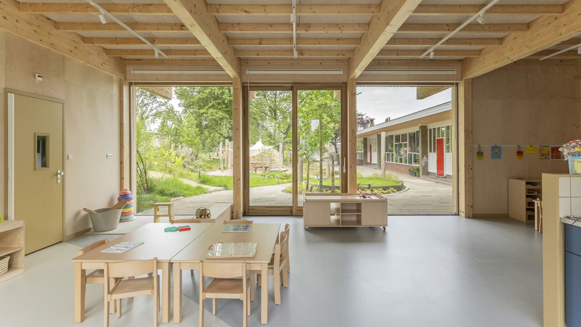 Transformatie naoorlogse school in Dordrecht door Studio Nauta en Vanschagen. Beeld Paul Swagerman