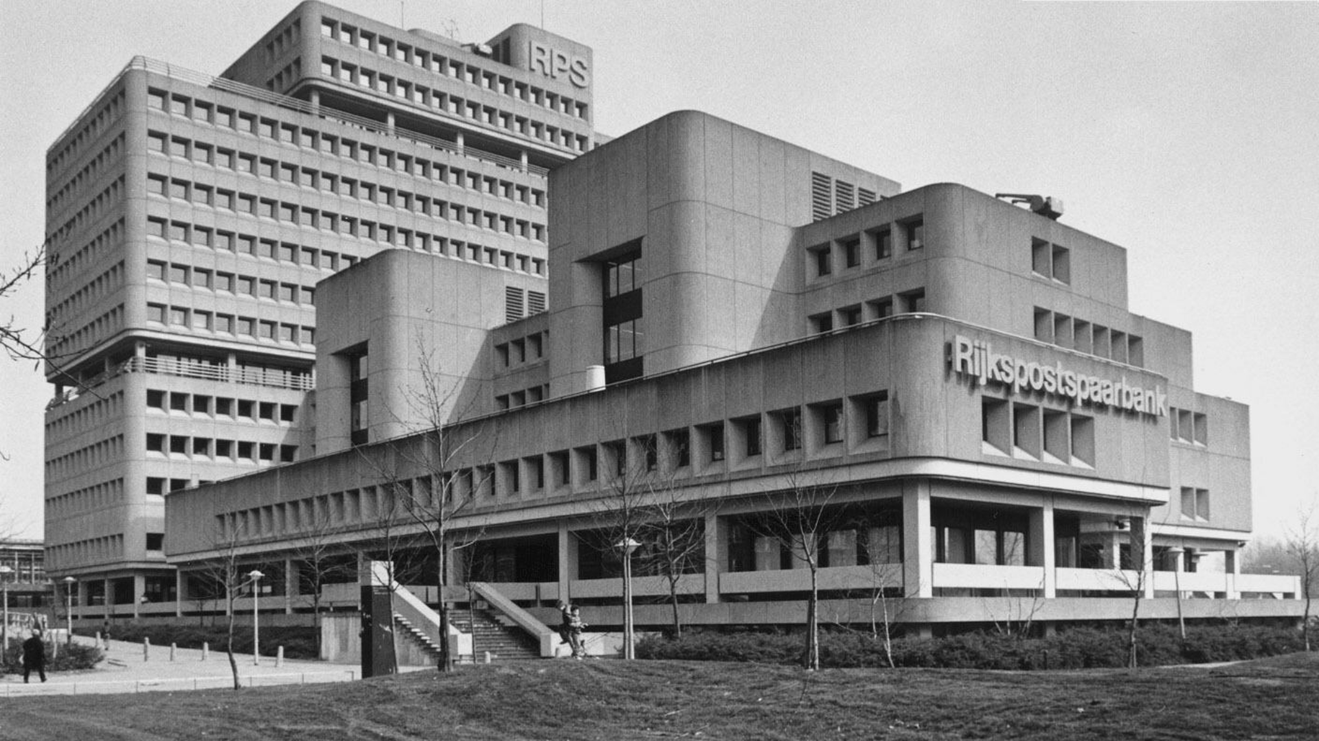 De Rijkspostspaarbank, beter bekend als Leeuwenburg. Beeld Herman Werthenbach / ING