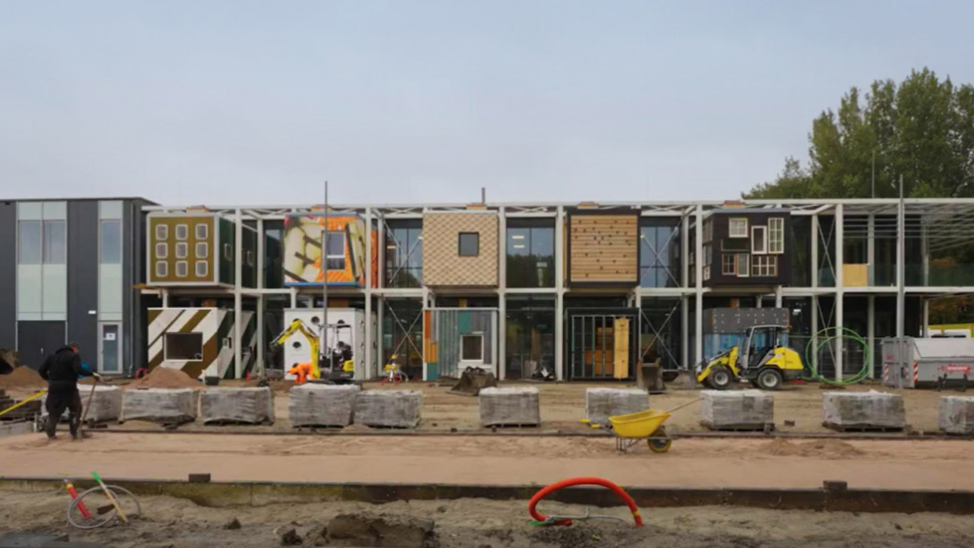 Beeld Jerney Steur – Over de Vest