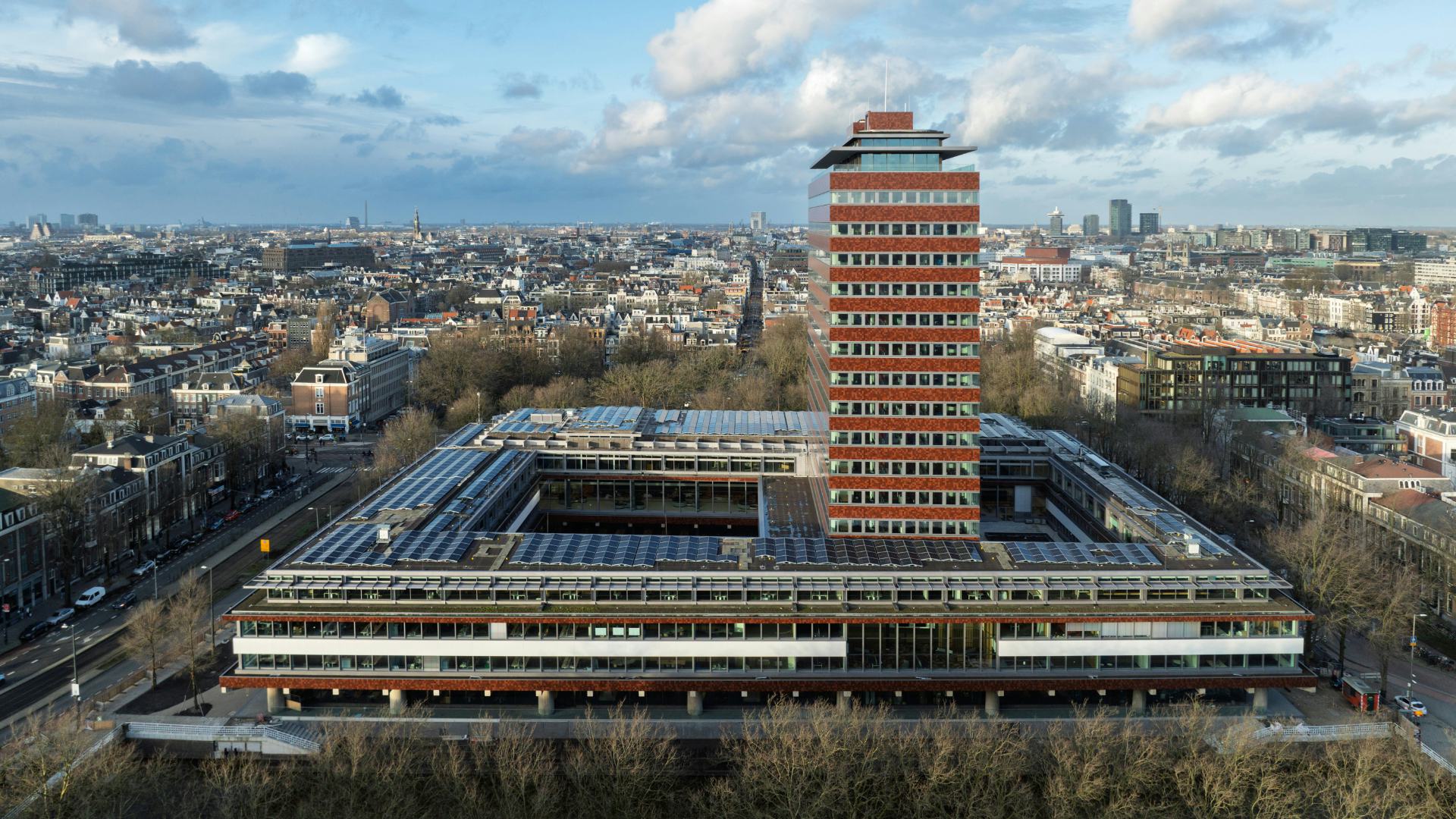 De Nederlandsche Bank aan het Frederiksplein in Amsterdam. Beeld DNB