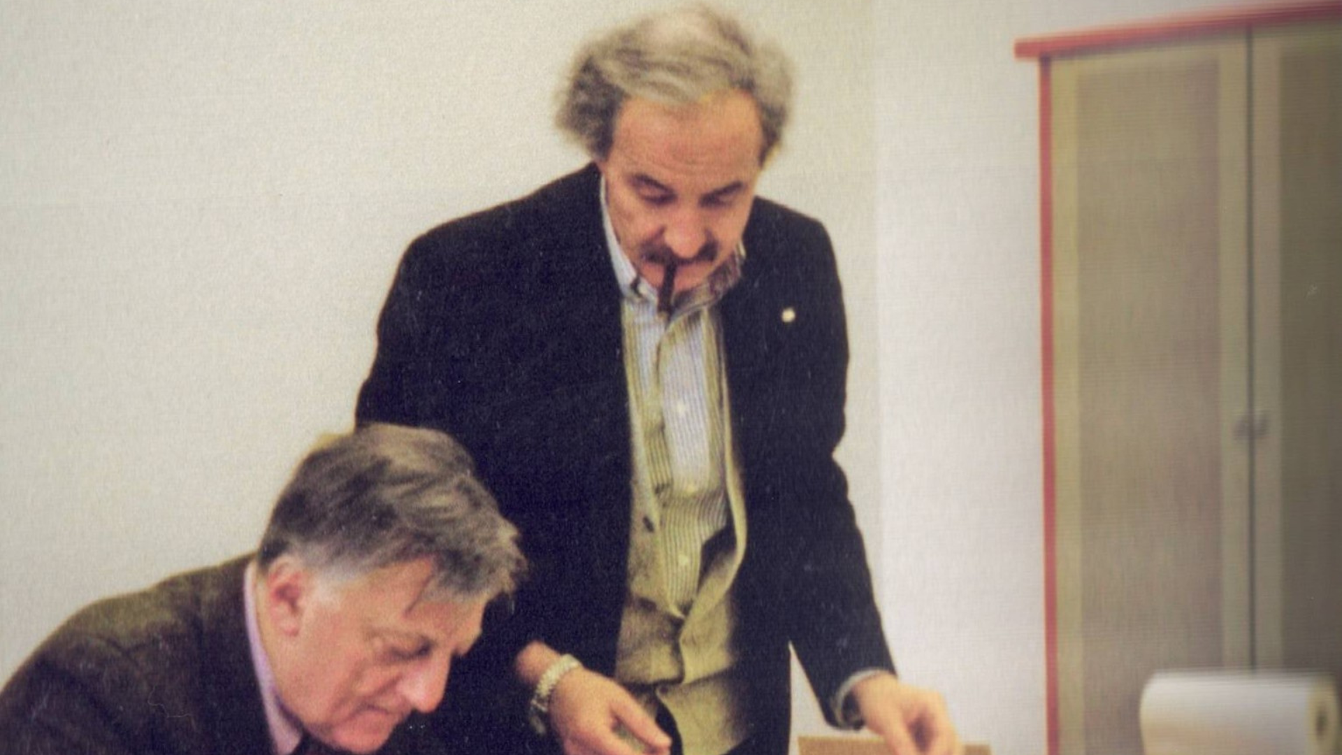 Umberto Barbieri (r) en Aldo Rossi. Beeld W. van Lieshout