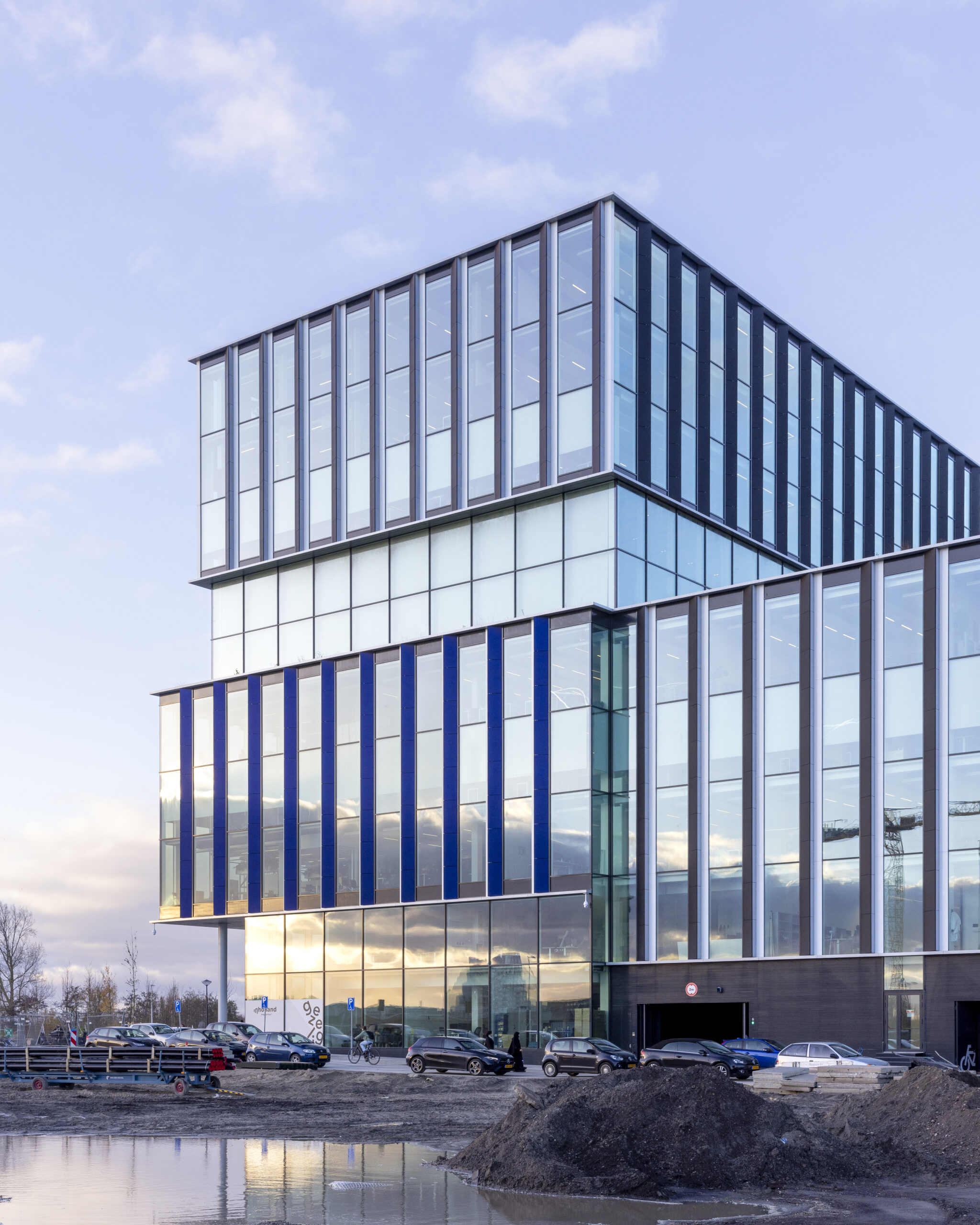 Zijaanzicht exterieur. Beeld cepezed, Lucas van der Wee