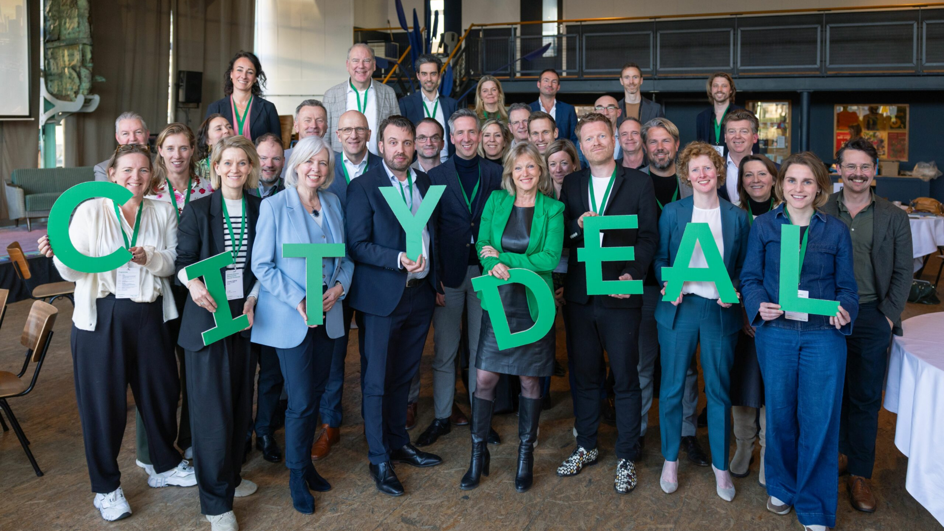 Wethouders, marktpartijen en investeerders uit heel Nederland kwamen samen tijdens de werkconferentie Duurzaam Doorbouwen om de transitie naar Paris Proof bouwen te versnellen. Beeld Rhalda Jansen 