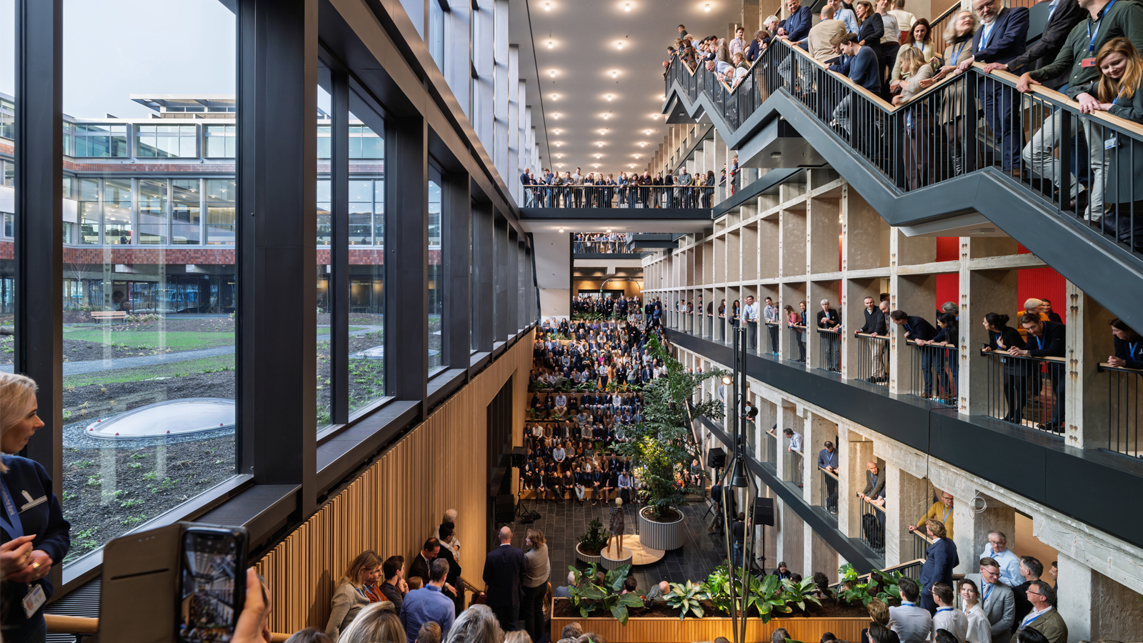 Beeld Ossip van Duivenbode