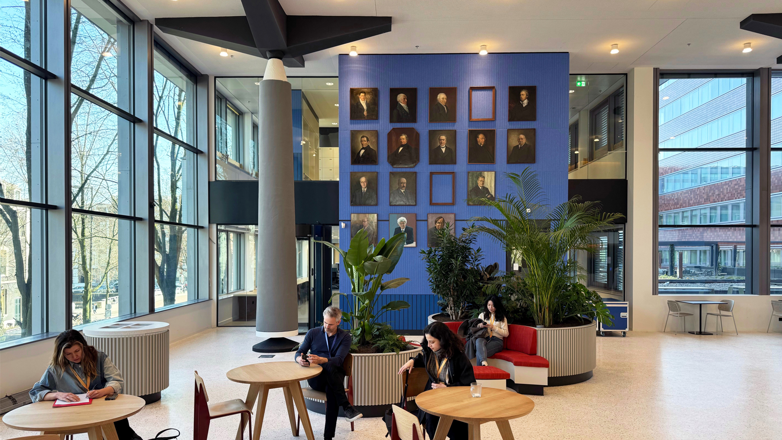 Beeld Ossip van Duivenbode