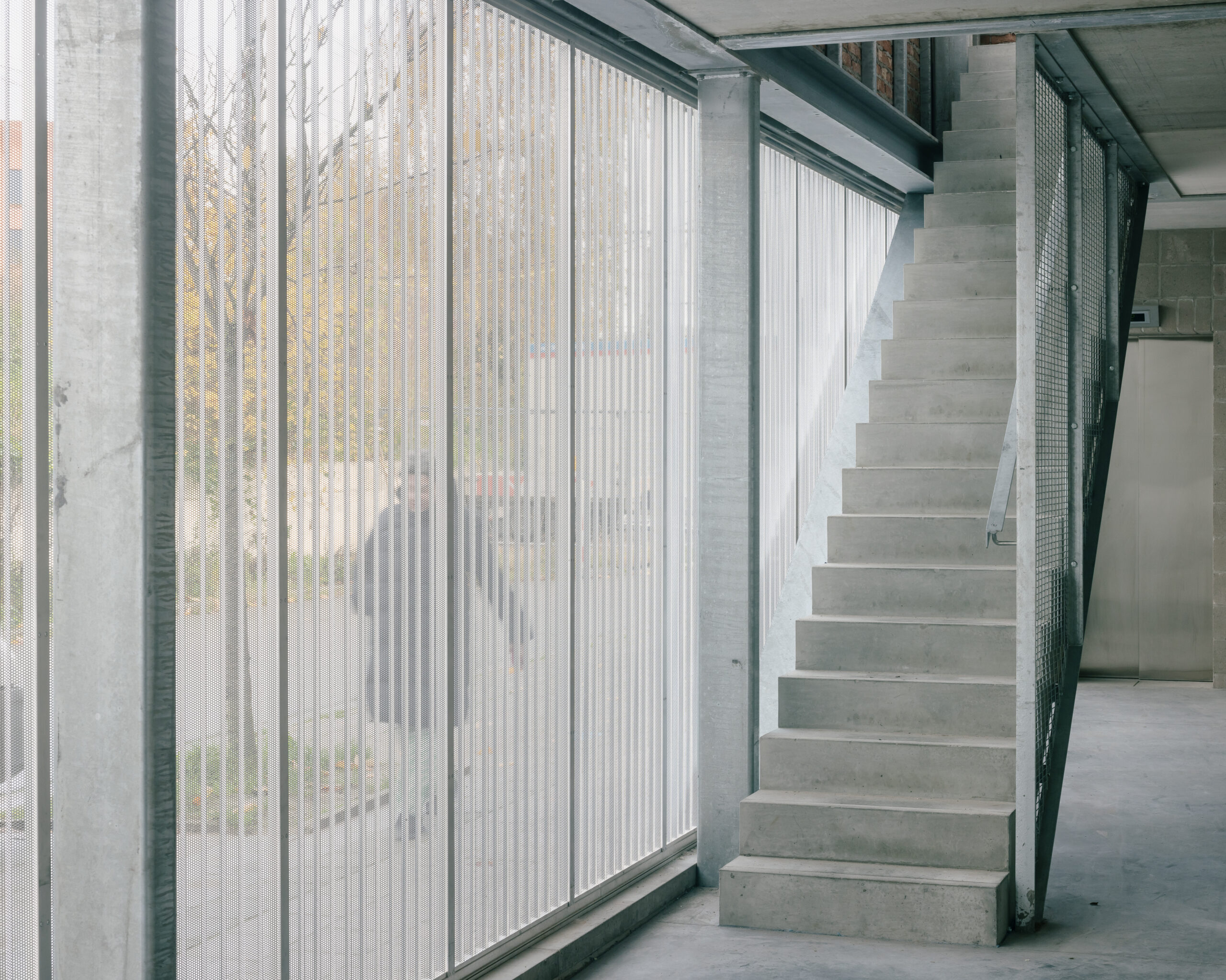 Foto's van rijwoningen en appartementen. Beeld Stijn Bollaert