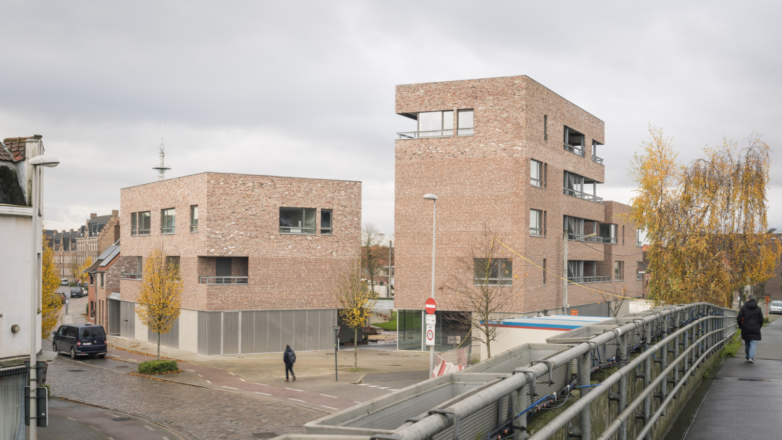 Stedelijk sociaal inbreidingsproject, Kortrijk (BE) – MAKER architecten. Beeld Stijn Bollaert