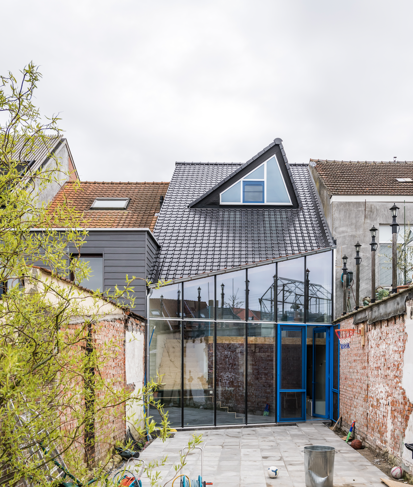 Achtergevel bij Jute door Boris Architecten. Beeld Luc Roymans