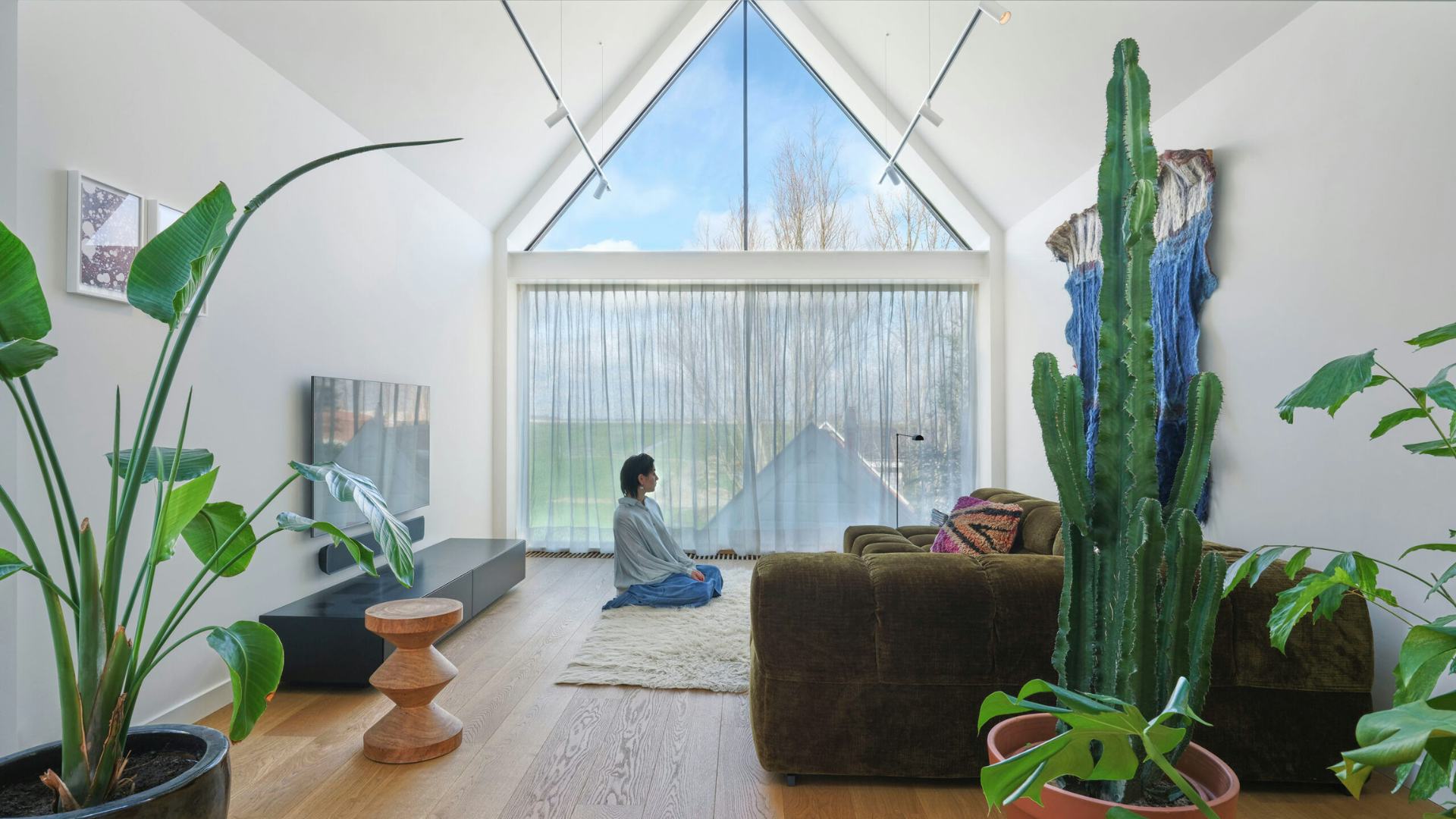 Verbouwing van een houten huisje in Durgerdam. Beeld Jeroen Musch