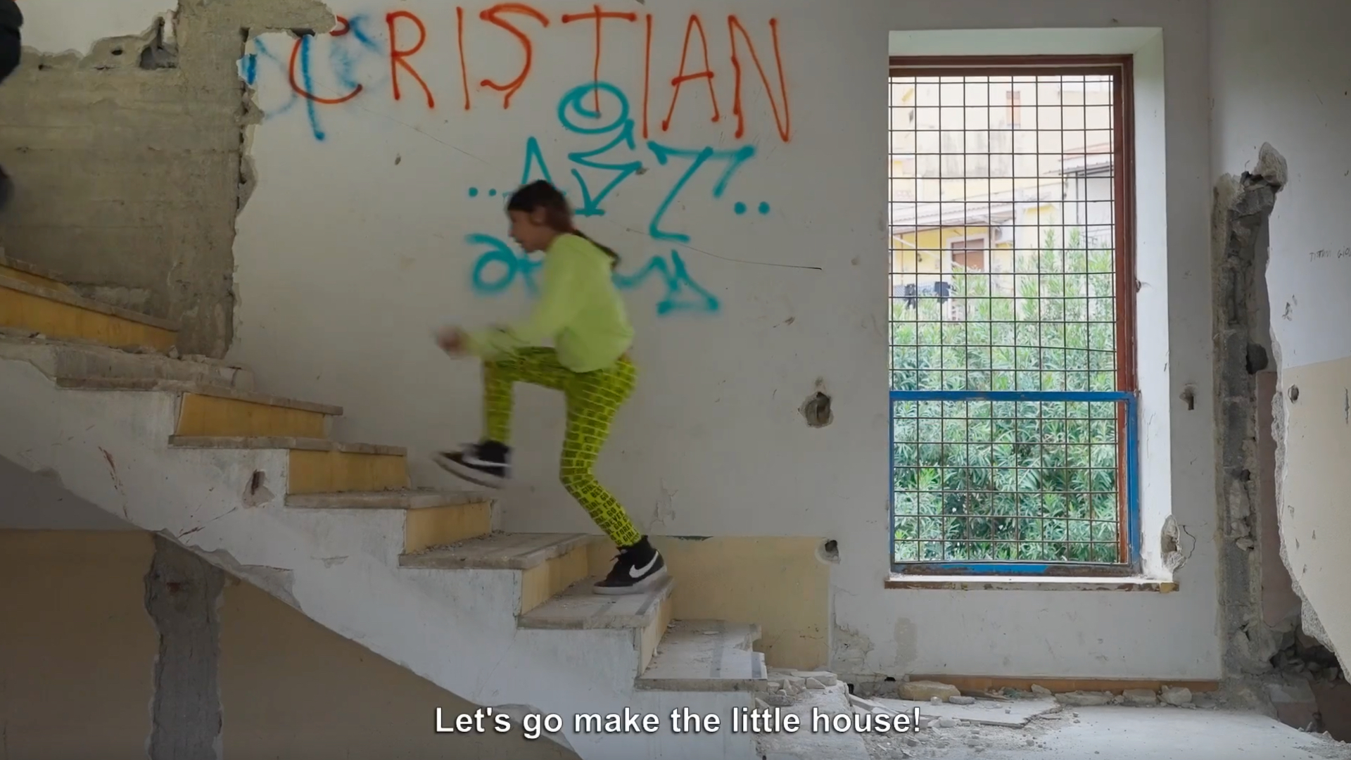 Still uit 'The Castle' door Danny Biancardi, Virginia Nardelli en Stefano La Rosa, 2025.