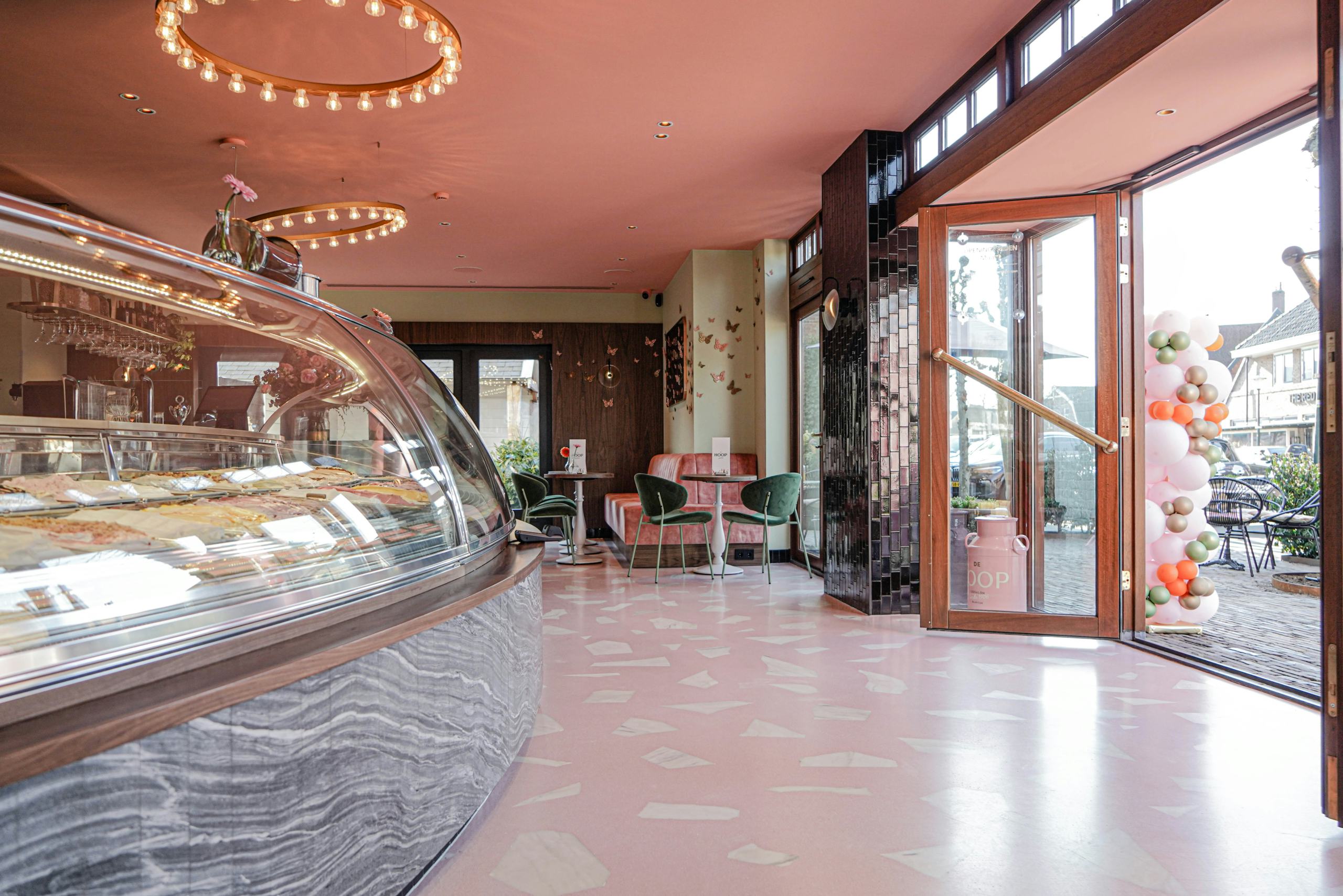 Creatieve vrijheid en circulariteit: unieke vloeren met oude materialen