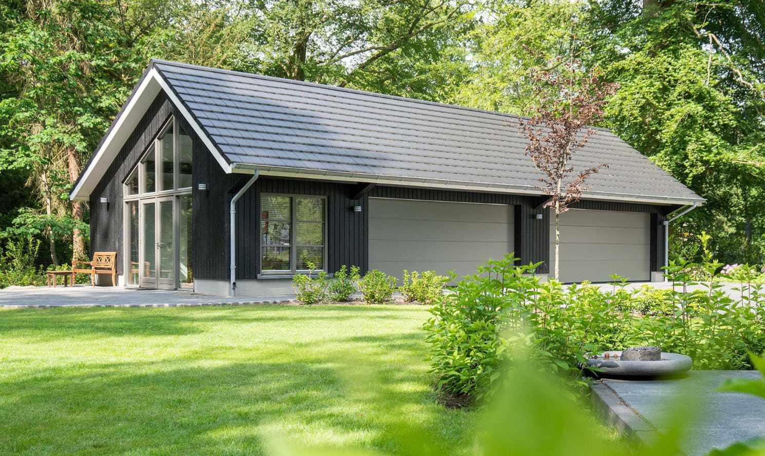 Meer dan een schuur: de veelzijdige architectuur van houtbouw