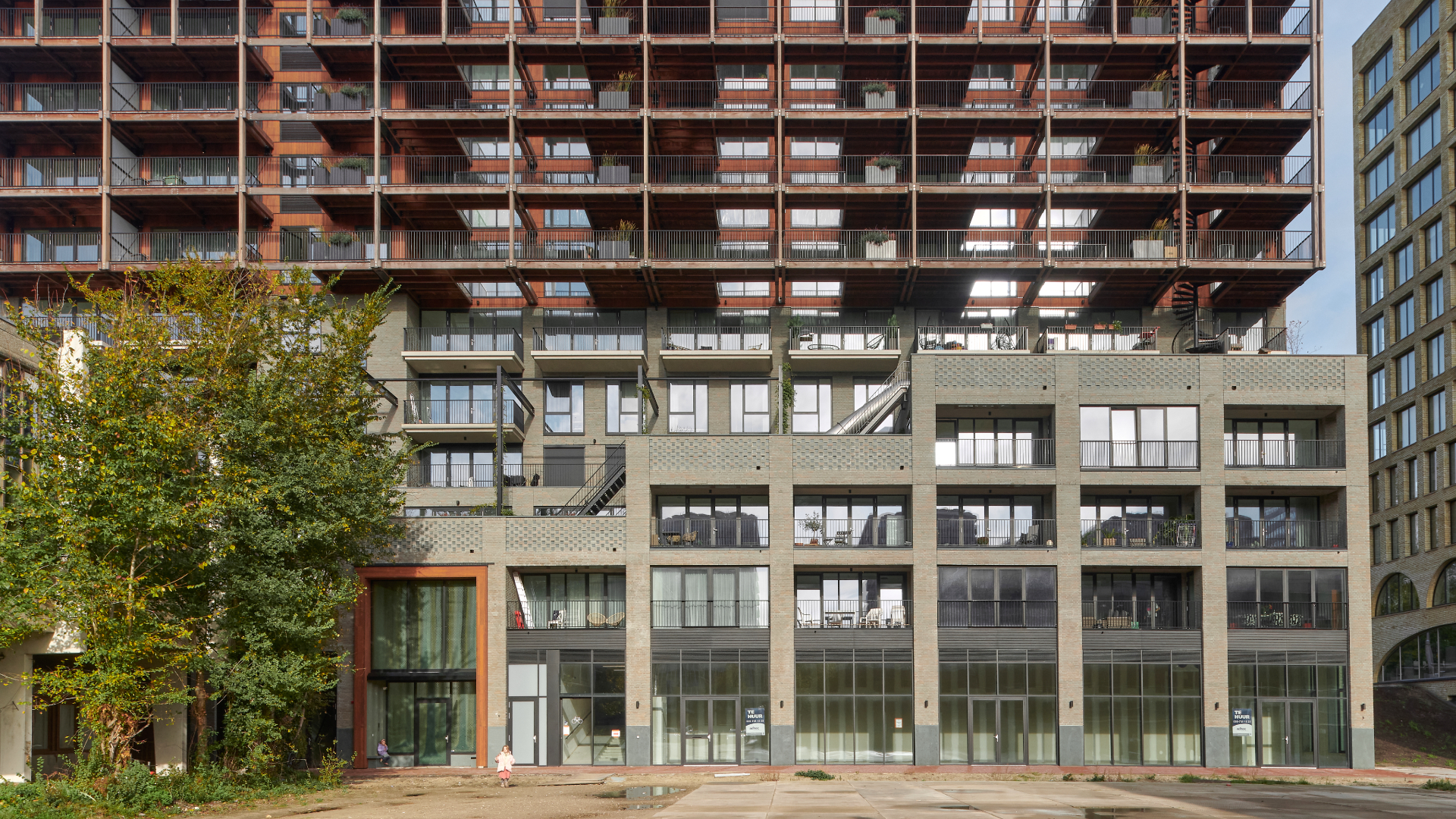 Woongebouw Cornelis in Amsterdam West door Faro en Van Bergen Architectura. Beeld Max Hart Nibbrig