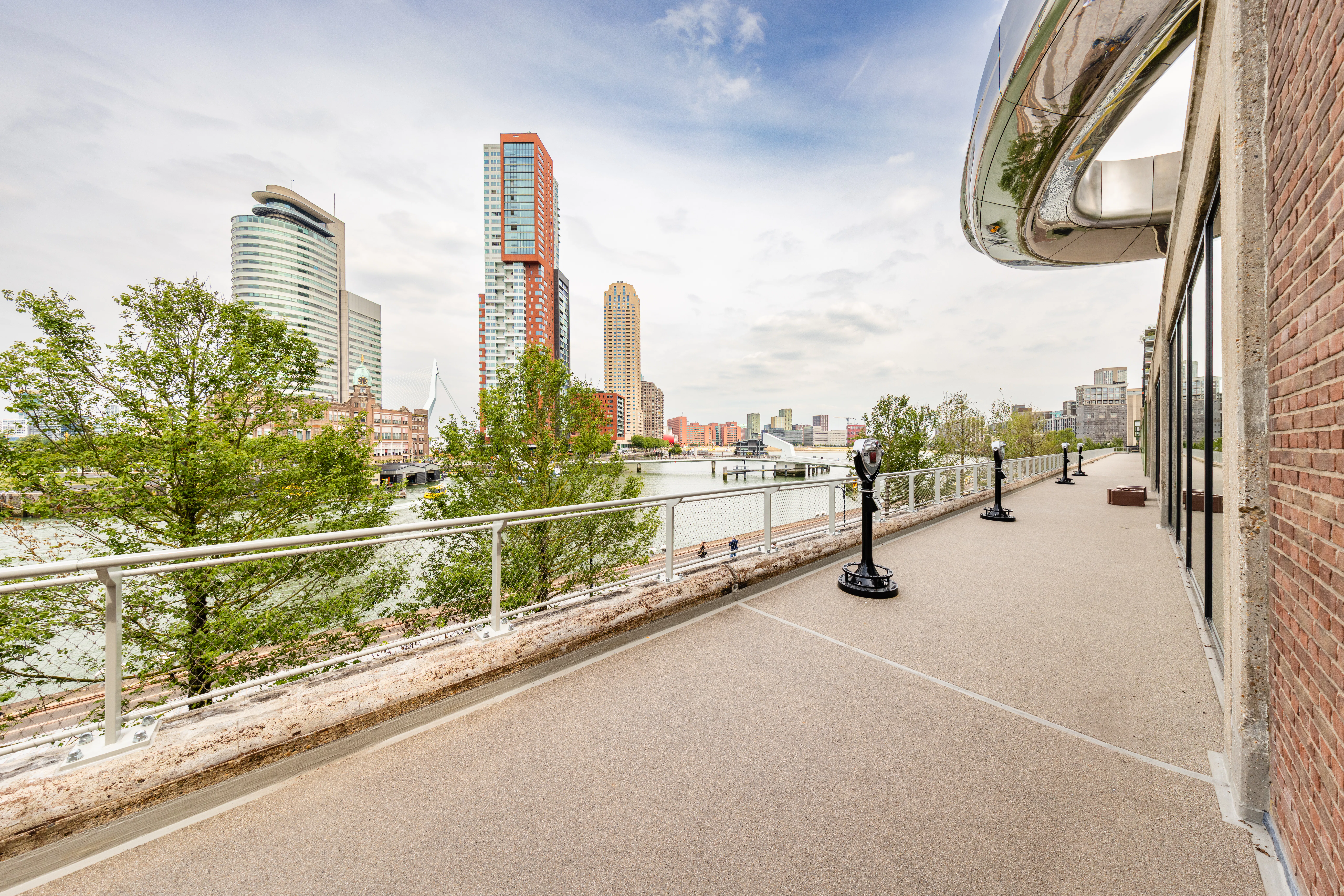 Antislip en waterdicht terras Fenixloods met Triflex.