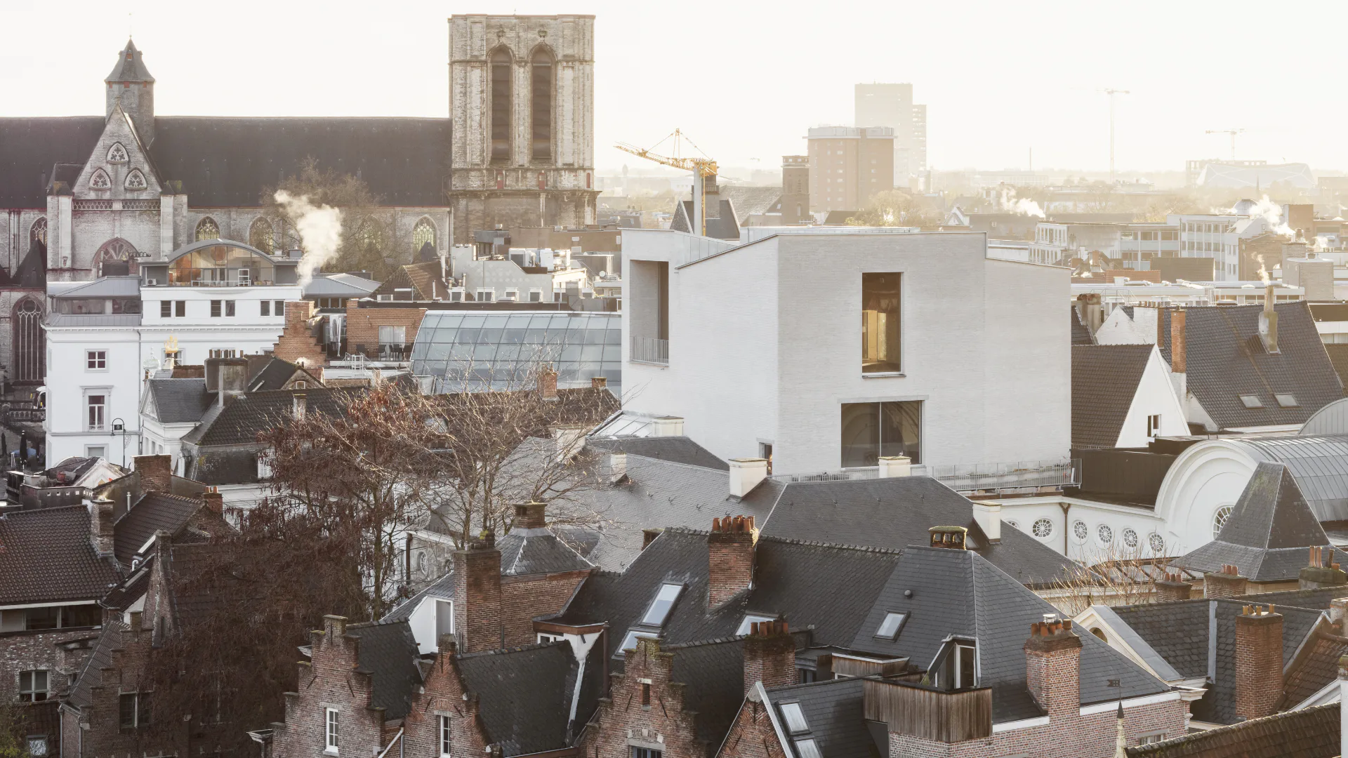 Design Museum Gent door Carmody Groarke, Atama en Re-st. Beeld Johan Dehlin