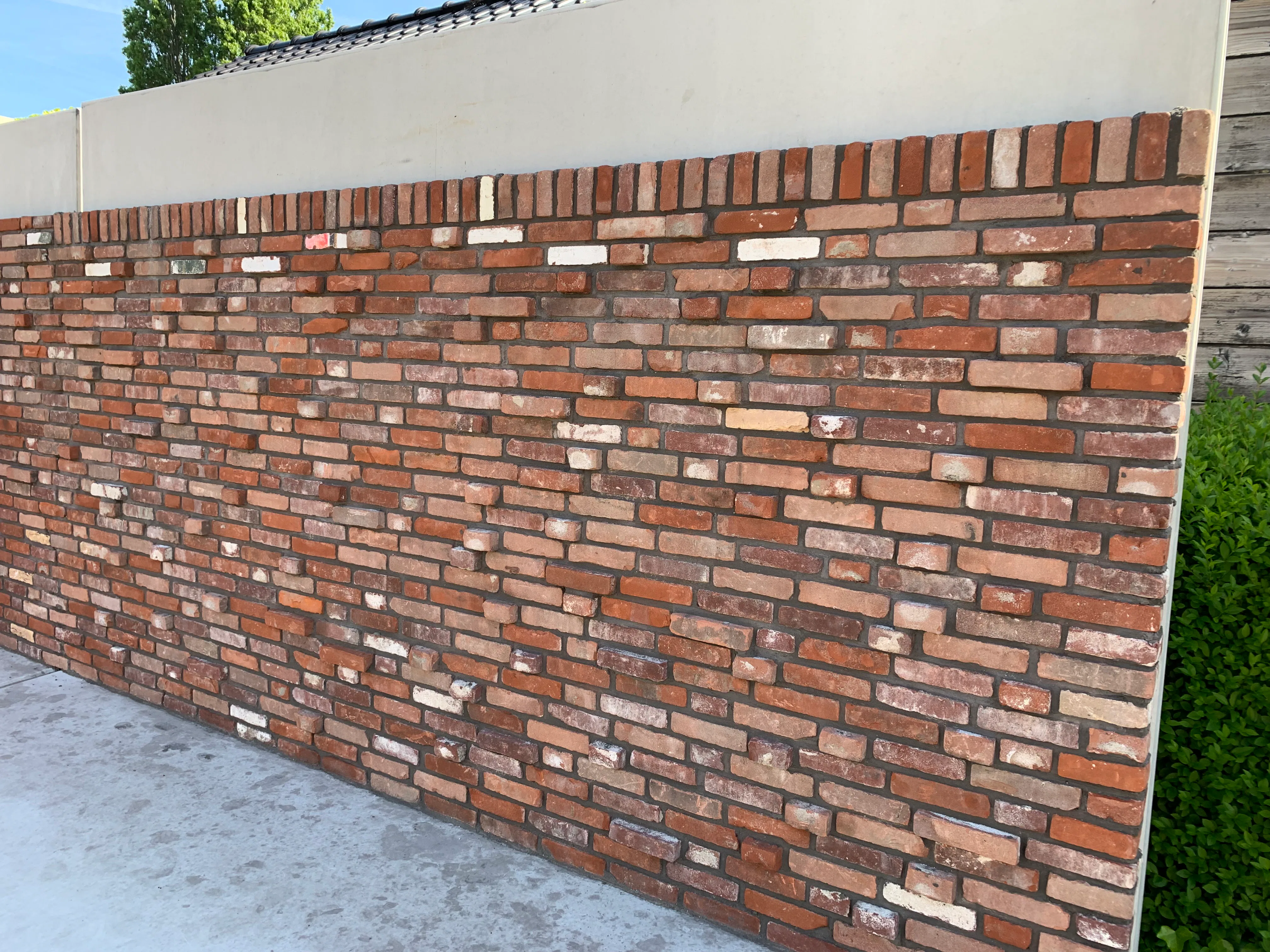 Voor het duurzame project N206 Europaweg in Leiden worden zo’n 320.000 bakstenen gebruikt.