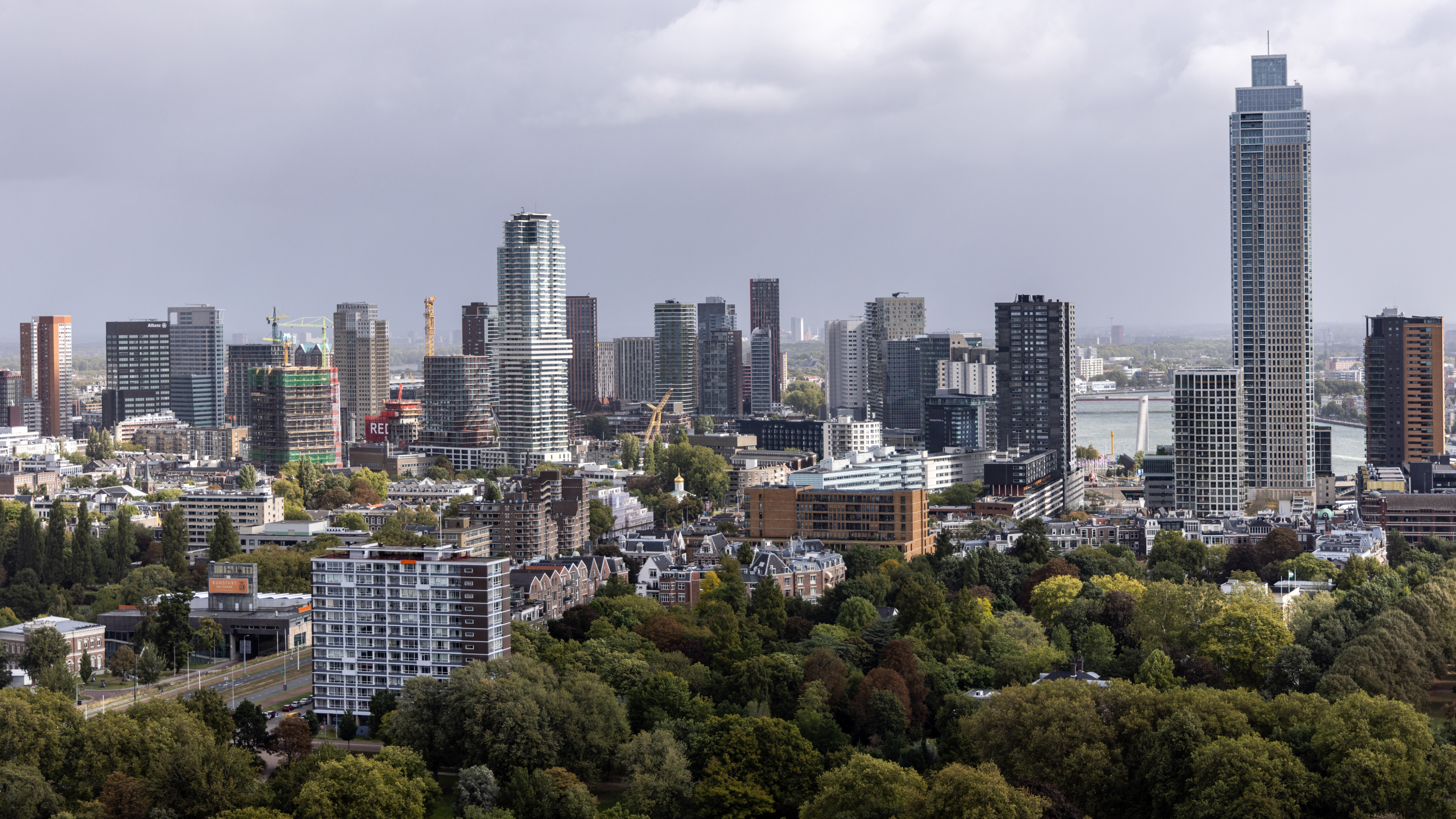 Skyline Rotterdam. Beeld Shutterstock